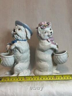 Vintage German Porcelain, Thuringia 19th Century Figurines, Excellent Cond