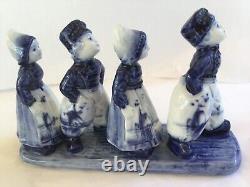 Vintage Germany Delft Cobalt Blue Dutch 2 Boys & 2 Girls On One Figurine