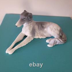 Vintage Gerold Porzellan resting Borzoi figurine, ab. 9 L, from 2-4 W