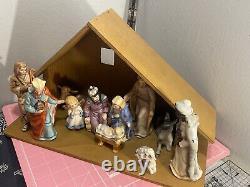 Vintage Goebel Hummel Nativity Set Manger 11 Figurines 1958 Christmas W. Germany