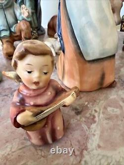 Vintage Hummel Goebel 16 pc Nativity set West Germany Larger Figurines Gorgeous