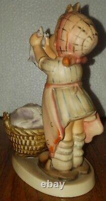 Vintage Hummel figurine 1966 5.5-6 Wash Day 321 TMK 4