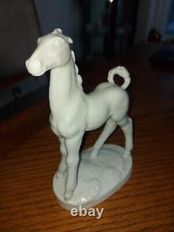 Vintage MEISSEN Horse Figurine Foal Colt A1136 German Porcelain Perfect, rare