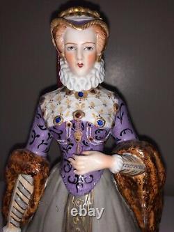 Vintage Porcelain German Sitzendorf Queen Lady Woman Figurine Figure
