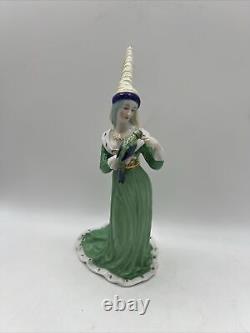 Vintage Porcelain Medieval Queen With Parrot By Dressel Kister & Cie Passau 10