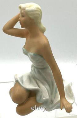 Vintage Schaubach-Kunst West Germany Marilyn Monroe Style Ballet Sexy Pinup Girl