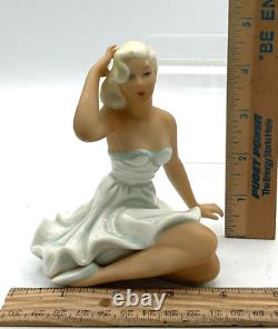 Vintage Schaubach-Kunst West Germany Marilyn Monroe Style Ballet Sexy Pinup Girl