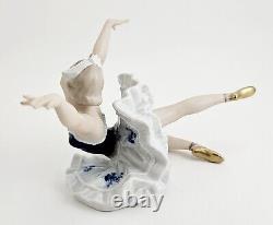 Vintage Wallendorf Porcelain Cobalt Ballerina Girl Figurine