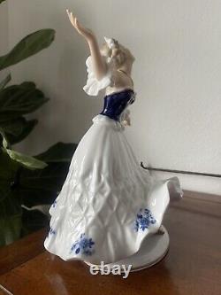 Vintage Wallendorf Porcelain Figurine Dancing Lady in Dress