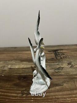 Vintage Wilhelm Rittirsch WR Dresden Germany Porcelain Flying Seagulls Figurine