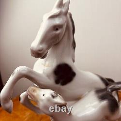 Vtg Fasold Stauch Wallendorf Horse Porcelain Figurine Germany Mare Foal Rare