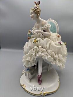 Vtg Large Unterweissbach German Dresden Lady W Flowers Porcelain Lace Figurine