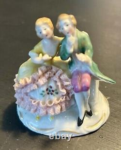 Vtg Sitzendorf Dresden Lace Couple 7 Placecard Holders Porcelain Figure Germany