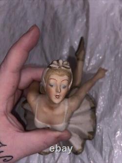 Vtg Wallendorf Shaubach Kunst Porcelain Ballerina Figures Swan Lake Set Of 2