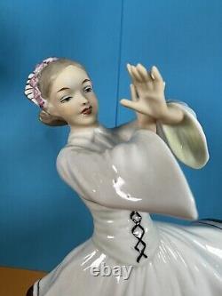 Wallendorf Vintage Germany Porcelain Russian Dance Hand Painting 20th Century